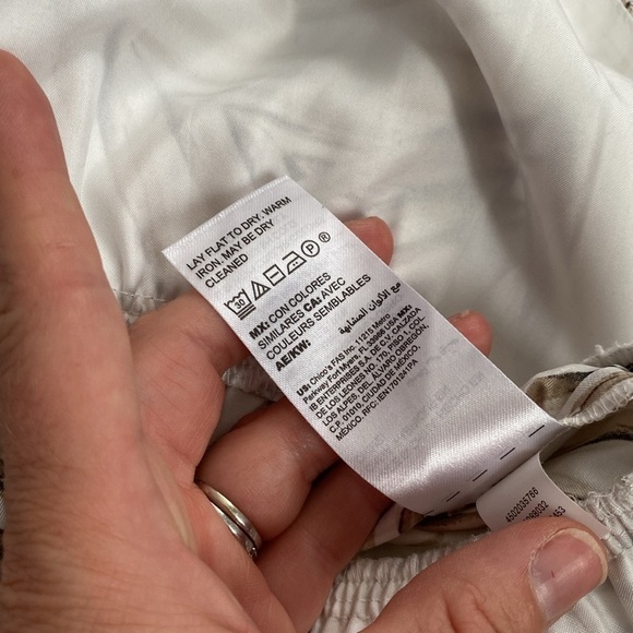 White House Black Market silky peplum blouse. - Picture 11 of 14